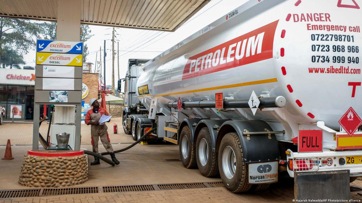 Niger : Le Niger a pris la décision de fournir du gasoil au Burkina Faso, au Mali et au Togo pour faire face aux tensions de stock de ce carburant