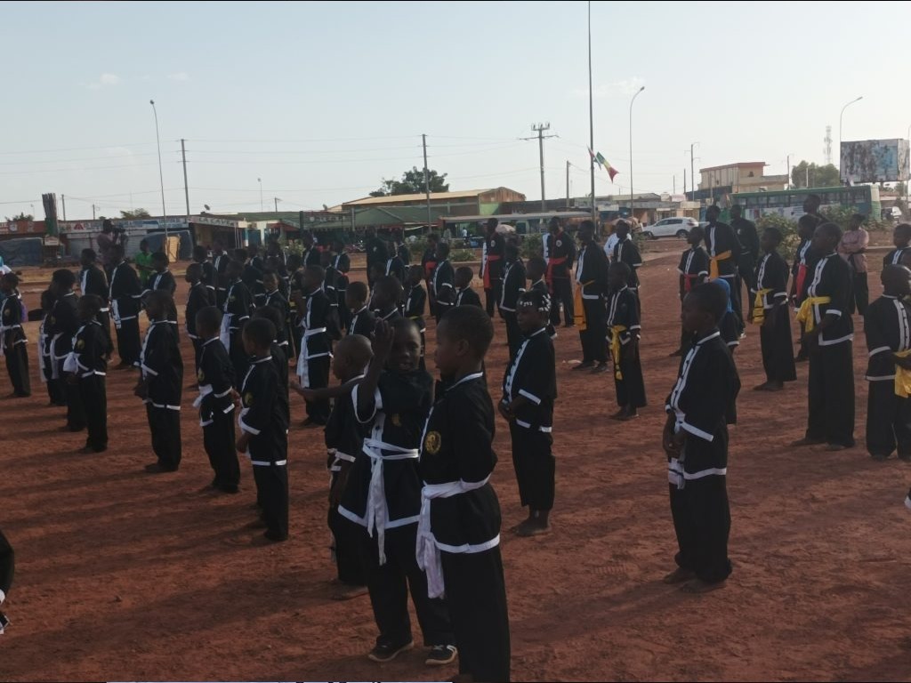 La Fédération burkinabè de Kung-Fu Wushu a officiellement lancé sa saison 2023-2024, le dimanche 29 octobre 2023 à Ouagadougou. 