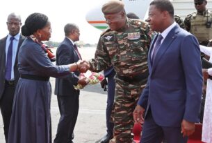 Le Général Abdourahamane Tiani achève sa visite au Togo avec des perspectives de coopération renforcée