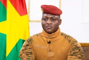 Burkina Faso : Le Capitaine Ibrahim TRAORE annonce des mesures cruciales pour la reconquête : Prélèvements, recrutements et remises de peines