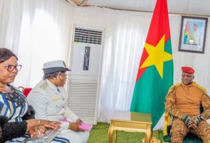 Burkina Faso/Lutte Antiterroriste : La gouverneure du Centre-Sud félicite le Capitaine Ibrahim Ibrahim Traoré et ses Hommes pour l'accalmie retrouvée dans la région