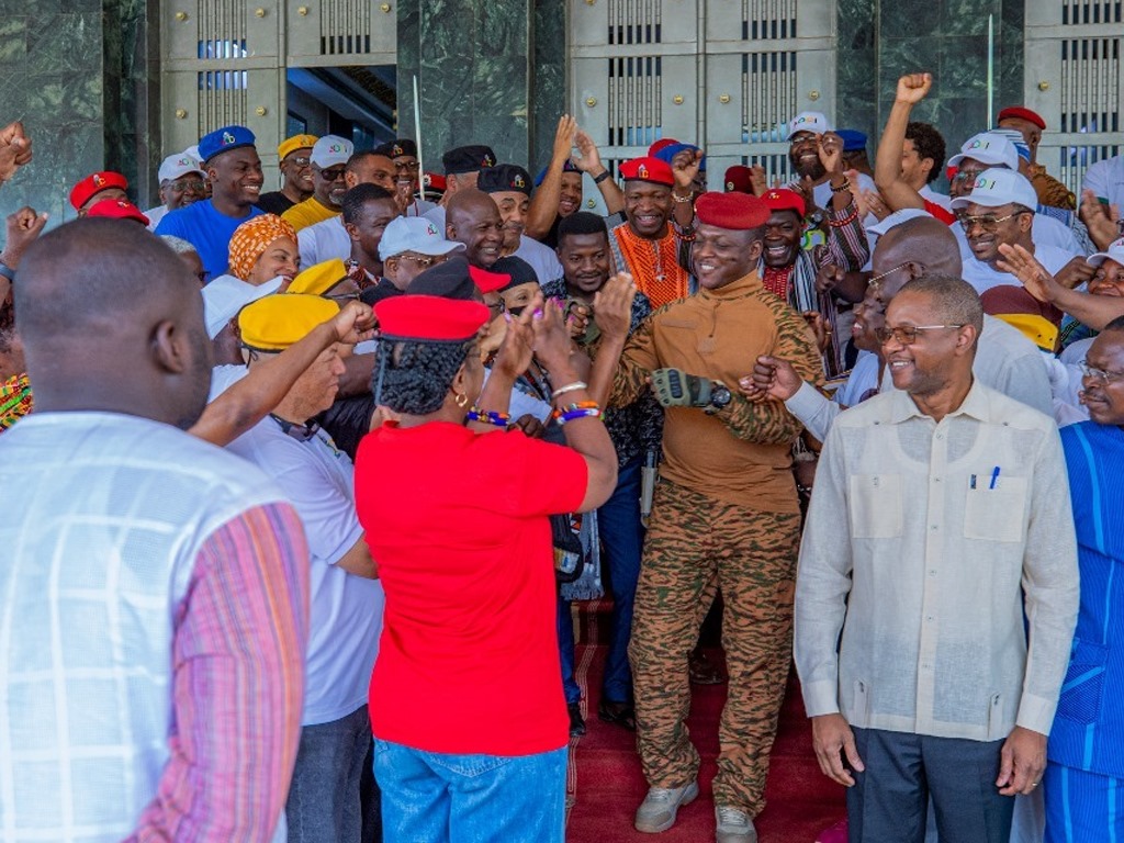 Le Capitaine Ibrahim TRAORE prêche l'éveil des consciences pour l'émancipation de l'Afrique